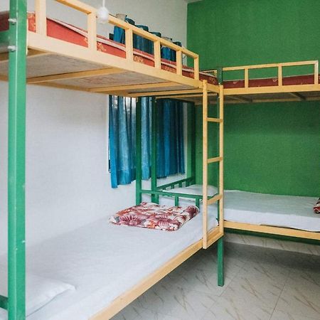 Rasta Mansion Beach Hostel And Rooms Arambol Luaran gambar