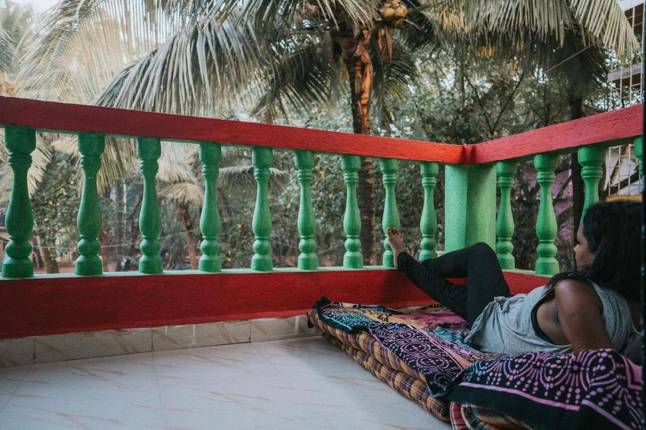 Rasta Mansion Beach Hostel And Rooms Arambol Luaran gambar