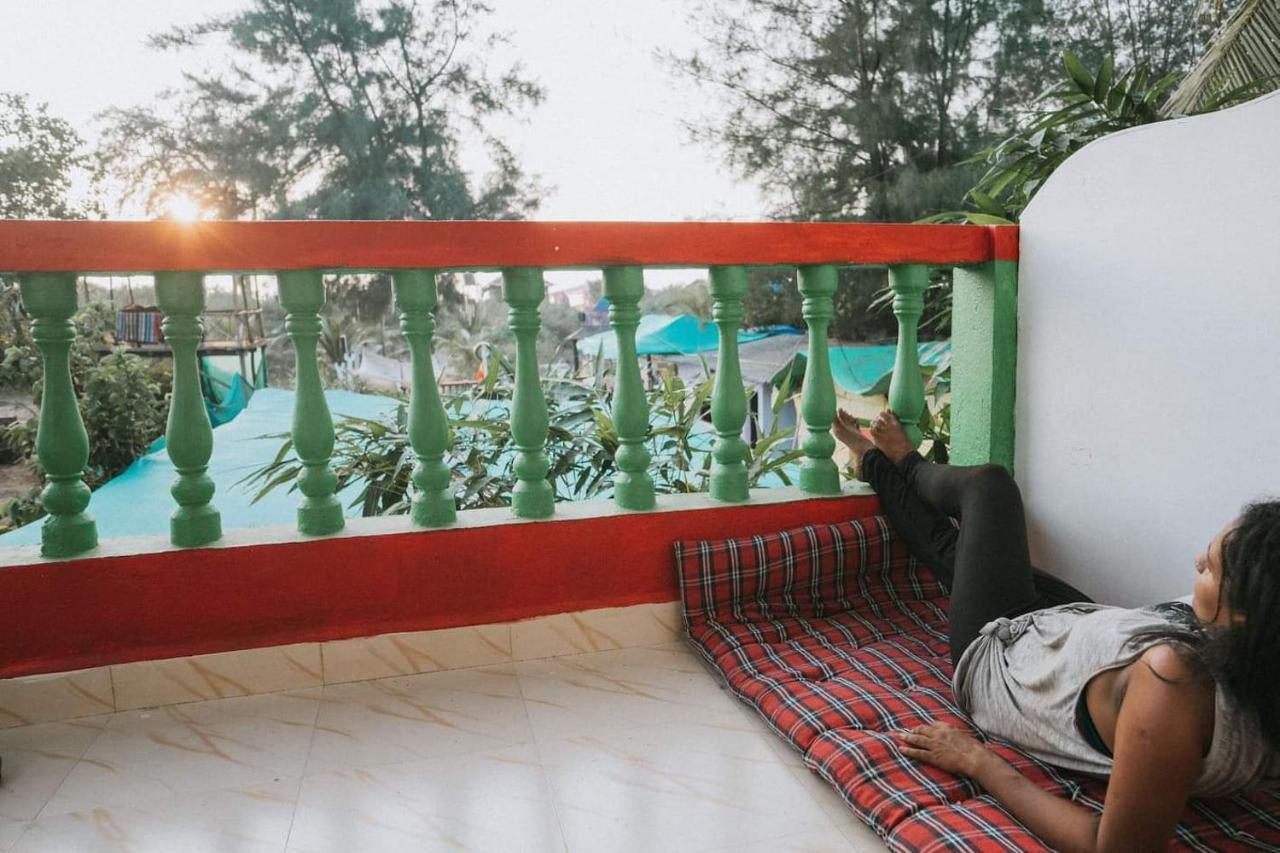 Rasta Mansion Beach Hostel And Rooms Arambol Luaran gambar