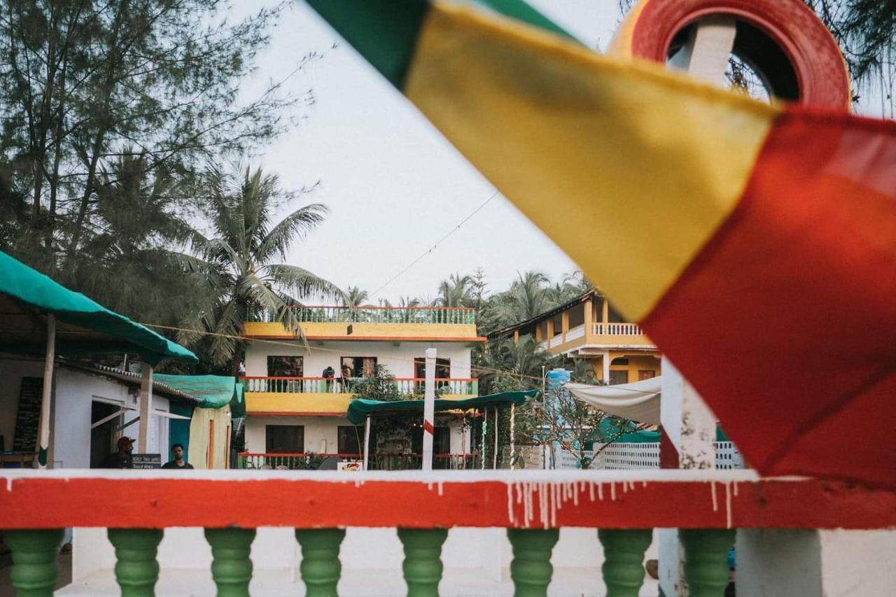 Rasta Mansion Beach Hostel And Rooms Arambol Luaran gambar